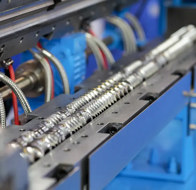 Quy trình làm việc và các biện pháp phòng ngừa khi vận hành của máy tạo hạt xốp trục vít đôi